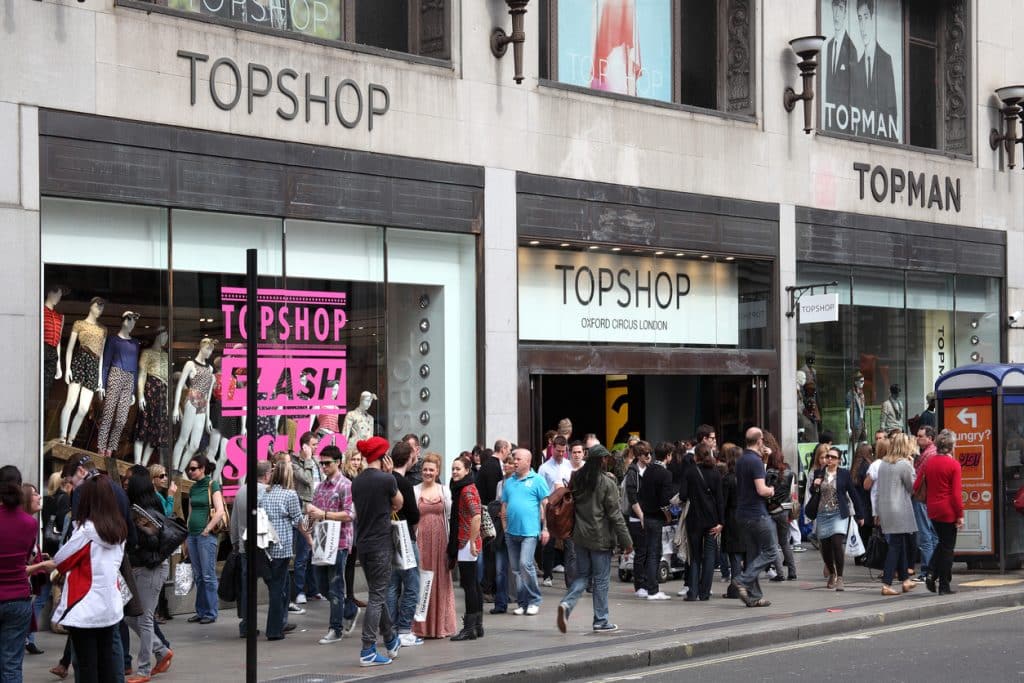 Krisande modejätte ska sälja på ASOS: "Måste reparera skadan"